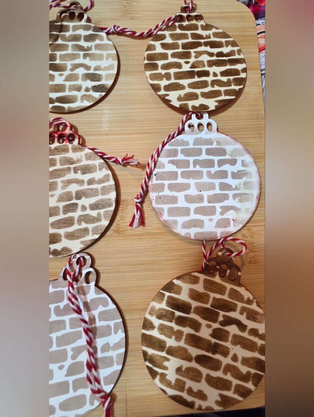 🎅 Handmade Wooden Disc Vintage Santa Christmas Ornaments - 12 Pack Set - Picture 13 of 16
